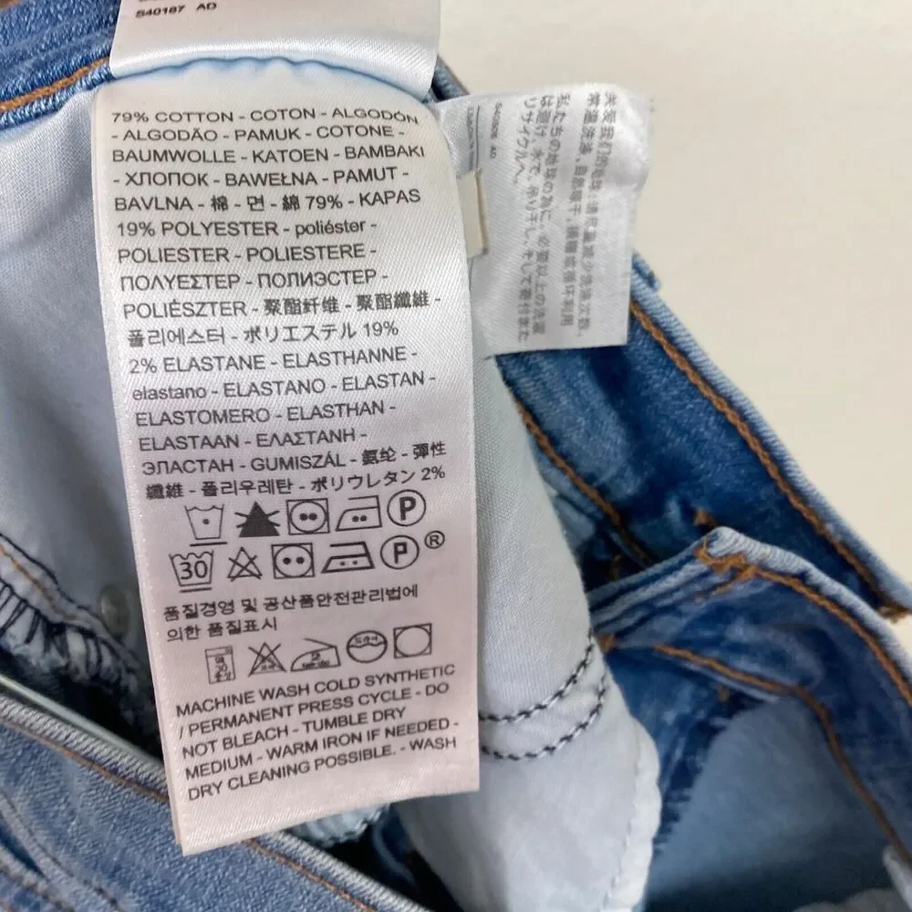 Levi's Women's Classic Bootcut Jeans Size 12 Blue Med Wash Stretch Inseam 26.5